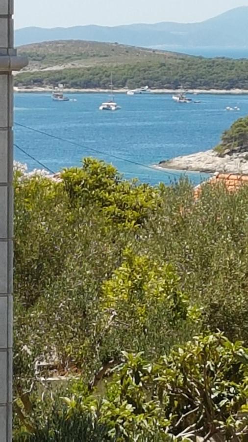 Apartmani Vini Hvar Town Esterno foto