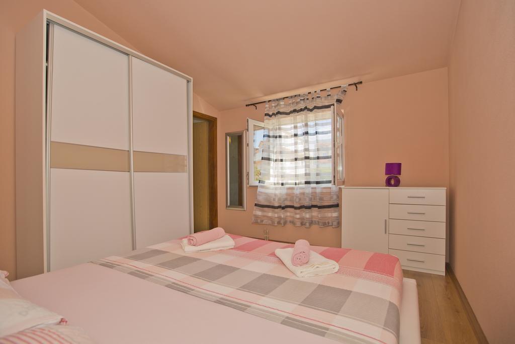 Apartmani Vini Hvar Town Esterno foto
